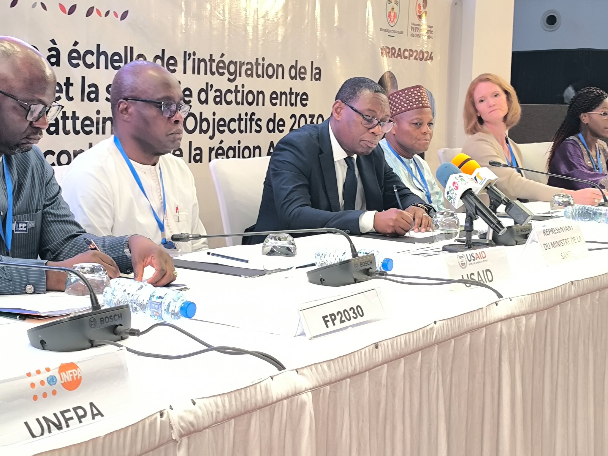 sante-reproductive-les-acteurs-de-la-sous-region-se-reunissent-a-lome