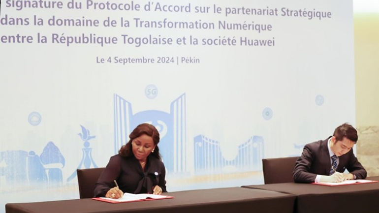 numerique-le-togo-et-huawei-scellent-un-partenariat-strategique