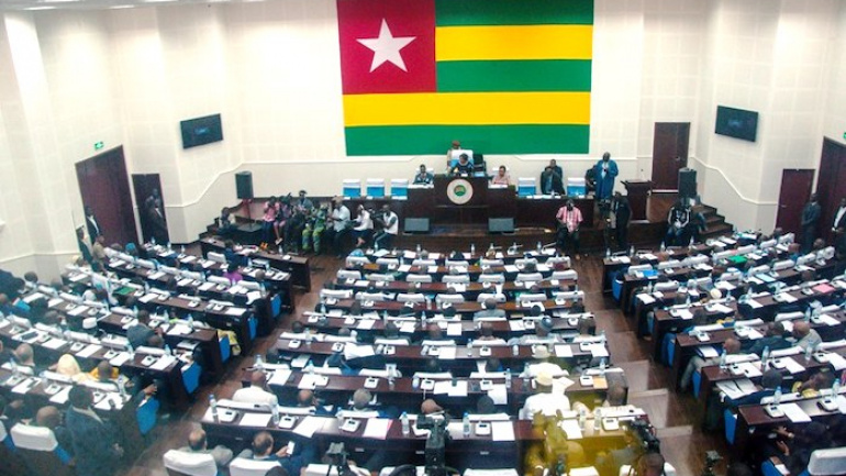 Parlement: la 6ème législature débute officiellement ce mardi