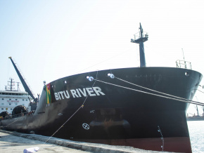 Le navire bitumier ‘BITU RIVER’ inauguré au Port de Lomé
