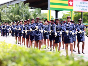 l-ecole-du-service-de-sante-des-armees-de-lome-recrute