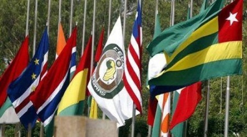 Cedeao : les dirigeants se réunissent à Accra le 21 février, pour « accélérer » le processus de la monnaie unique