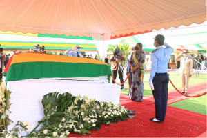 Le Parlement a rendu hommage à Ouattara Fambaré Natchaba