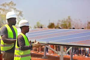Deux nouvelles centrales solaires bientôt construites à Sokodé et Kara