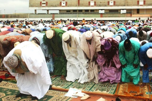 Pas de prières de fin de Ramadan sur les esplanades cette année