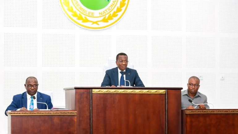 Kodjo Adedze : “Nous nous engageons à poursuivre et consolider les grands chantiers de réformes institutionnelles amorcés”