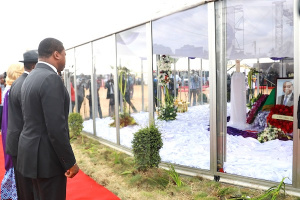 Faure Essozimna Gnassingbé aux obsèques de son frère et ami Charles Koffi Diby