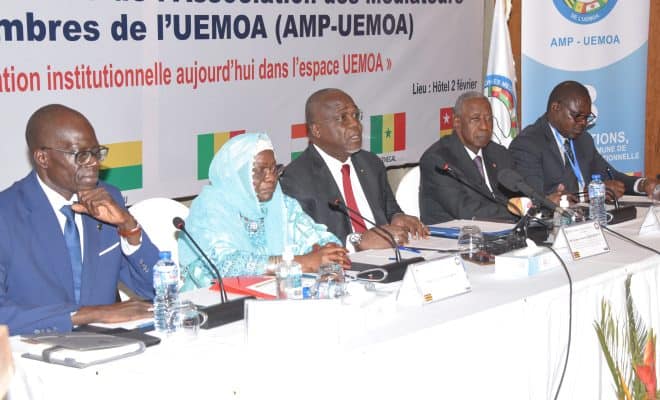 les-mediateurs-de-l-uemoa-en-conclave-a-lome