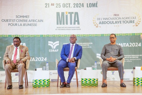 Coup d’envoi du Marché des innovations et technologies agricoles à Lomé