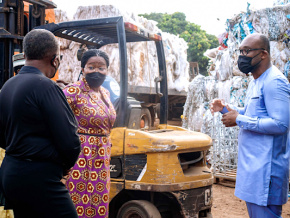 Dans le Grand Lomé, le premier ministre encourage le recyclage des déchets
