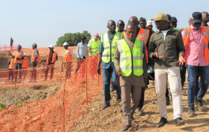 Kantè : les travaux de construction du pont de Tchitchira Maison avancent