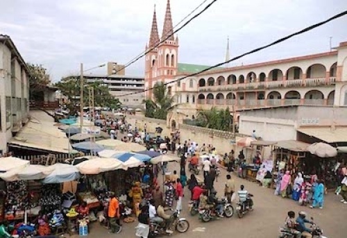 Le ministère chargé de la sécurité interdit les engins à 2 roues au Grand Marché de Lomé