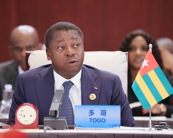 faure-gnassingbe-notre-ambition-strategique-est-d-etre-un-etat-fort-visionnaire-et-protecteur