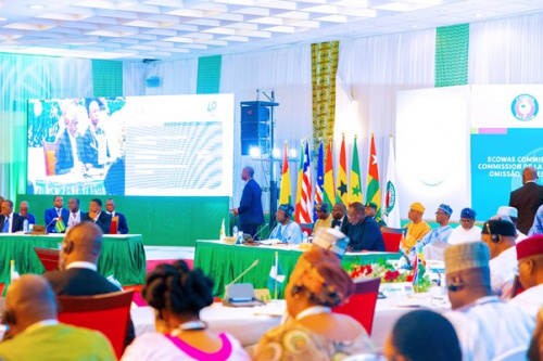 Cedeao : le chef de l’Etat a pris part à un sommet extraordinaire sur le Niger