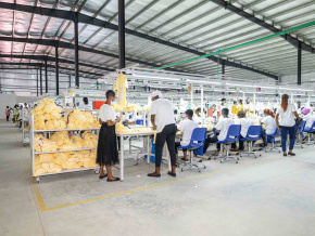 Industrie textile : le groupe Star Garments s’installe à la PIA