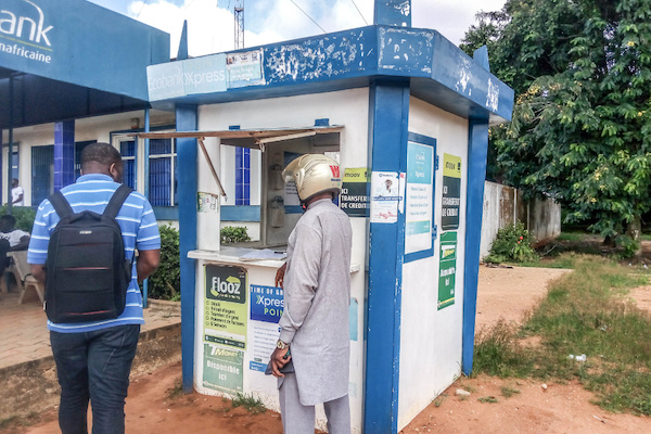 Au Togo, la quasi-totalité des banques sont désormais digitalisées